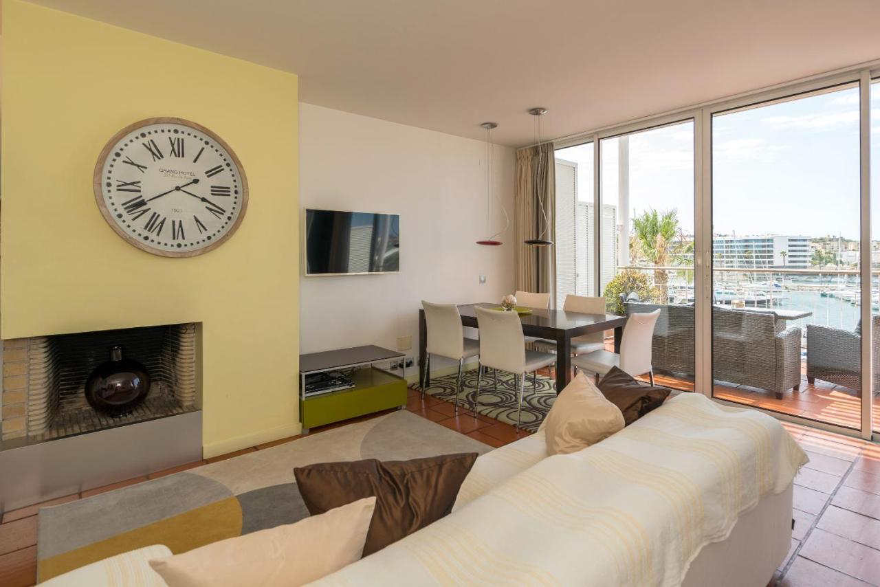 Stunning 2-Bed Penthouse In Lagos 250M From Beach Kültér fotó