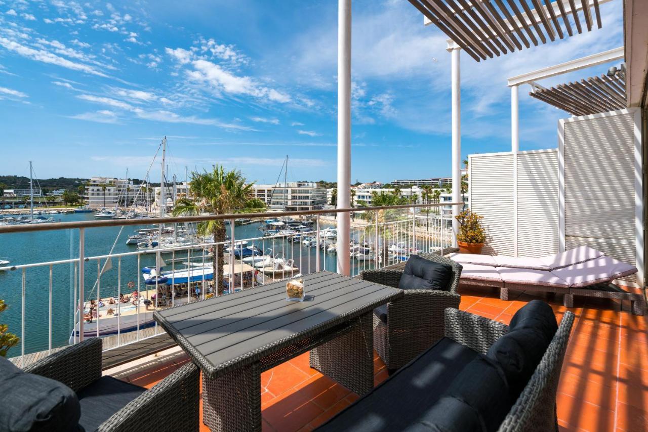 Stunning 2-Bed Penthouse In Lagos 250M From Beach Kültér fotó